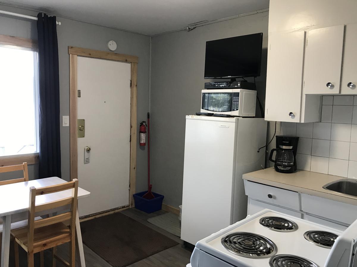 Jasper Way Inn Resort & Campground Clearwater Exteriör bild